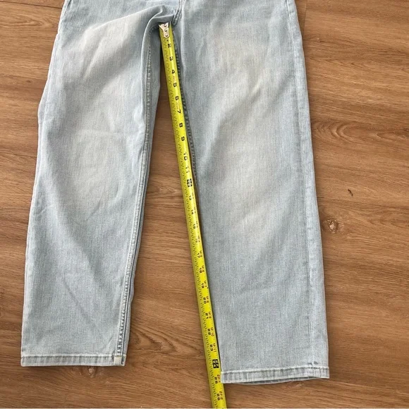 SPANX ReDefine Slim Straight Jeans Turner Wash Light Blue Denim Size 8 NWT - Picture 10 of 11